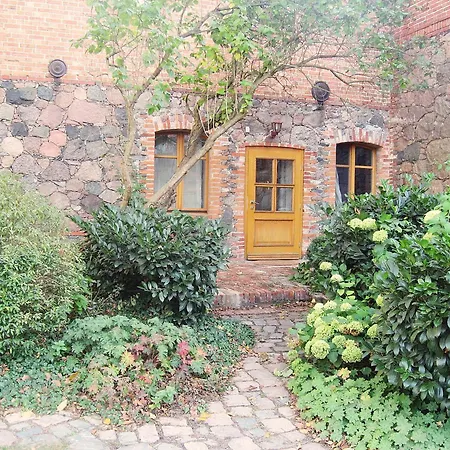 In Haselberg Mit Grossem Garten